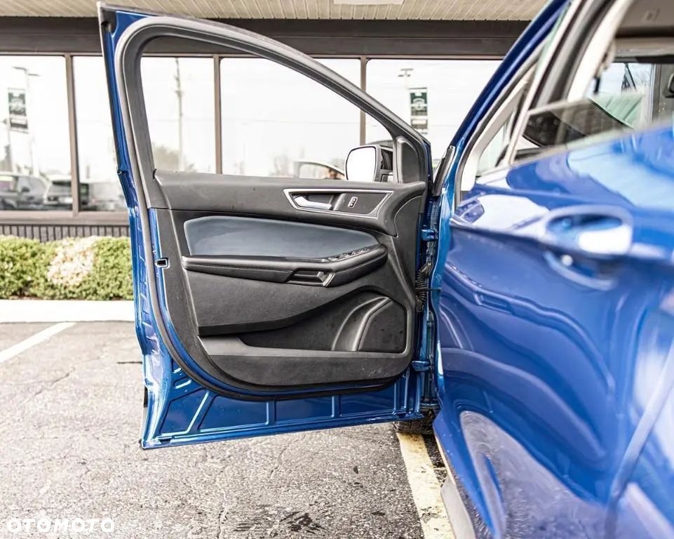 Ford Edge - 10