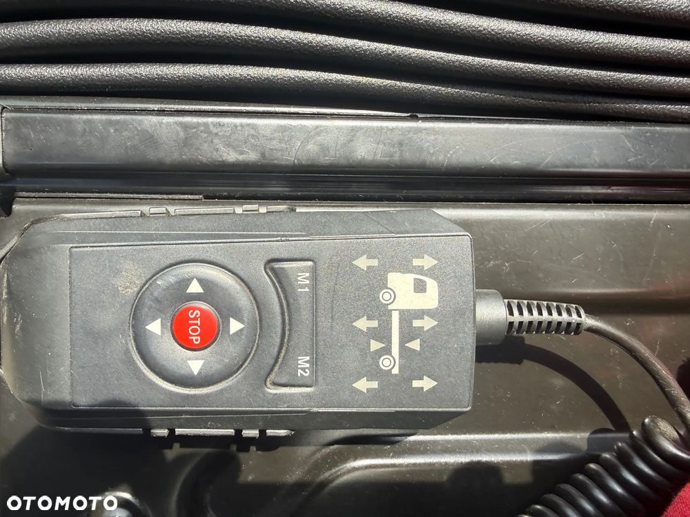 Mercedes-Benz Actros - 13