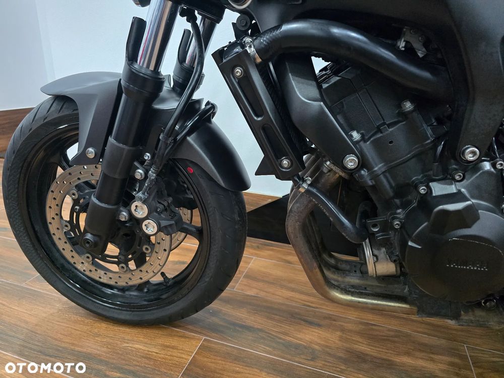 Yamaha FZ6 - 14