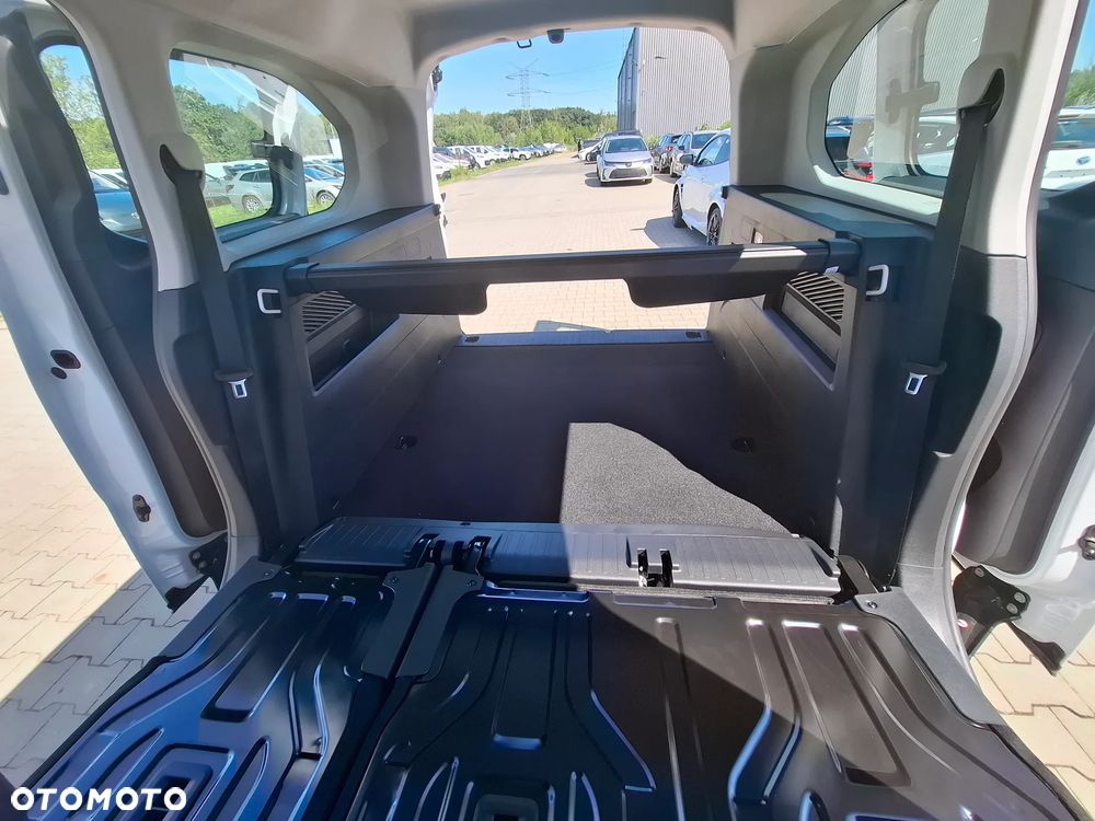 Toyota Proace City D-4D Long 2,3t Active (bryg.) - 8