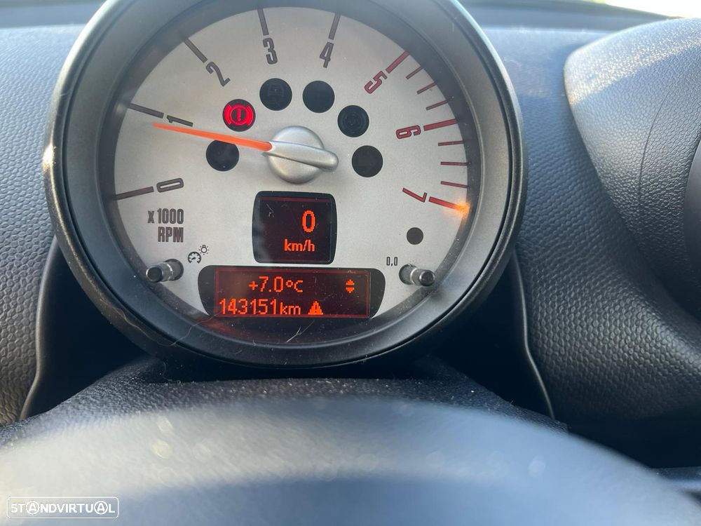 MINI Countryman One D - 6