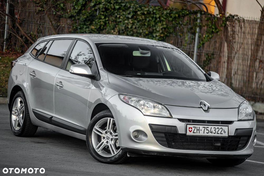 Renault Megane 2.0 140 CVT Dynamique - 2