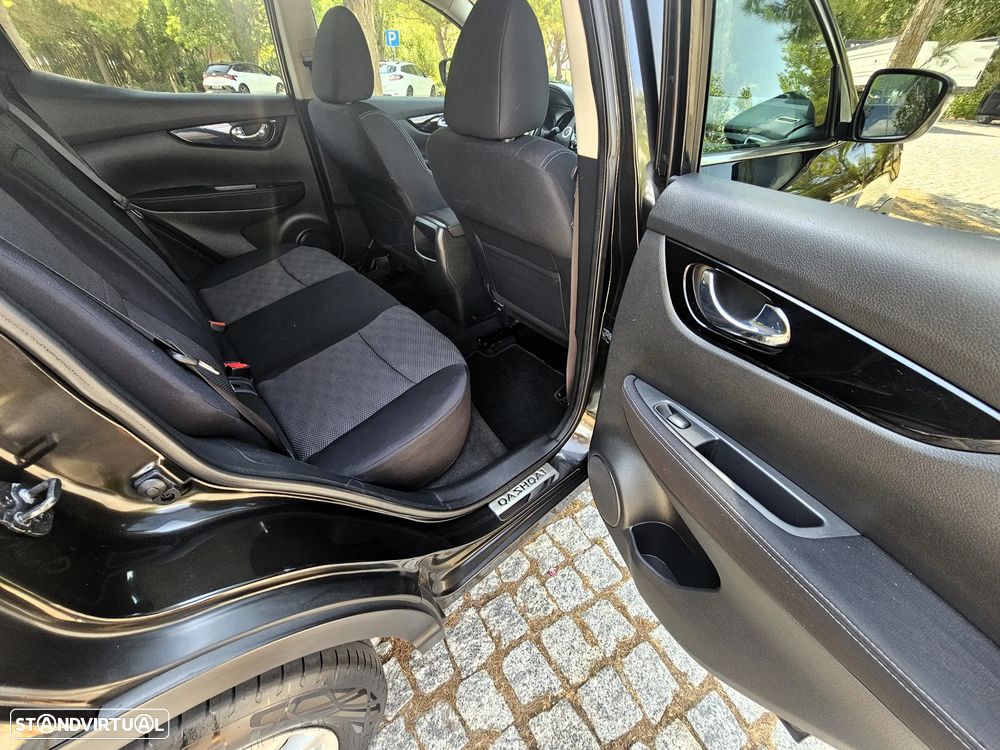 Nissan Qashqai 1.5 dCi Tekna - 15