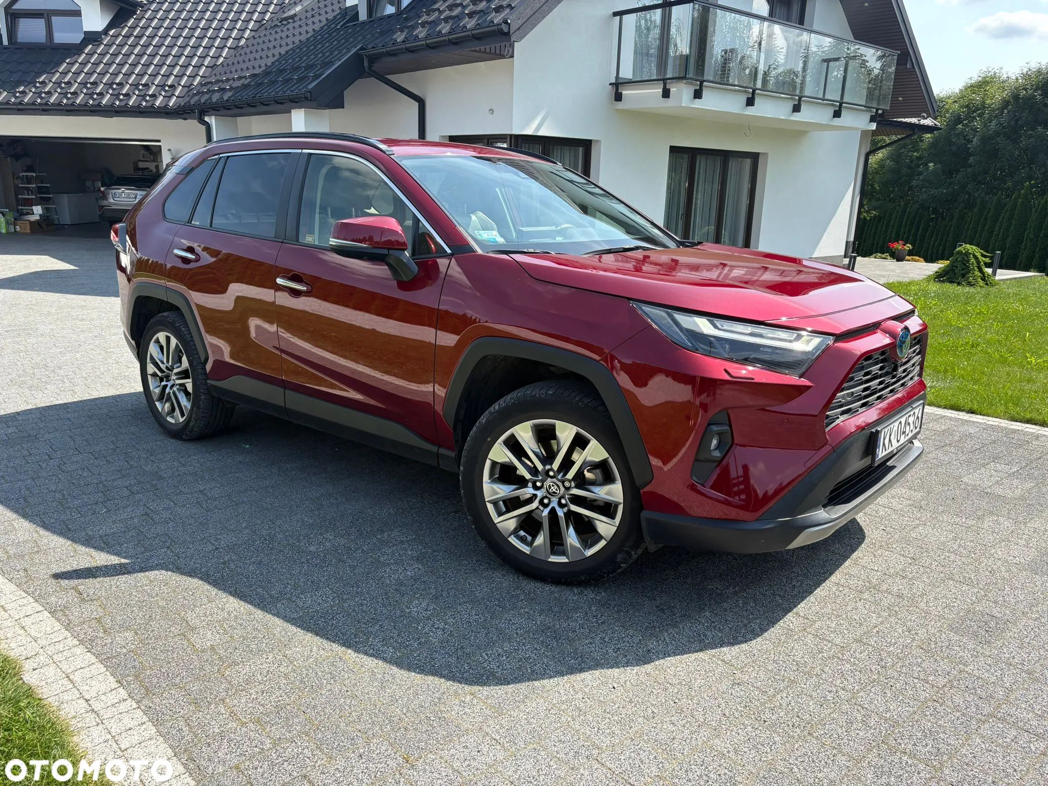 Toyota RAV4 - 1
