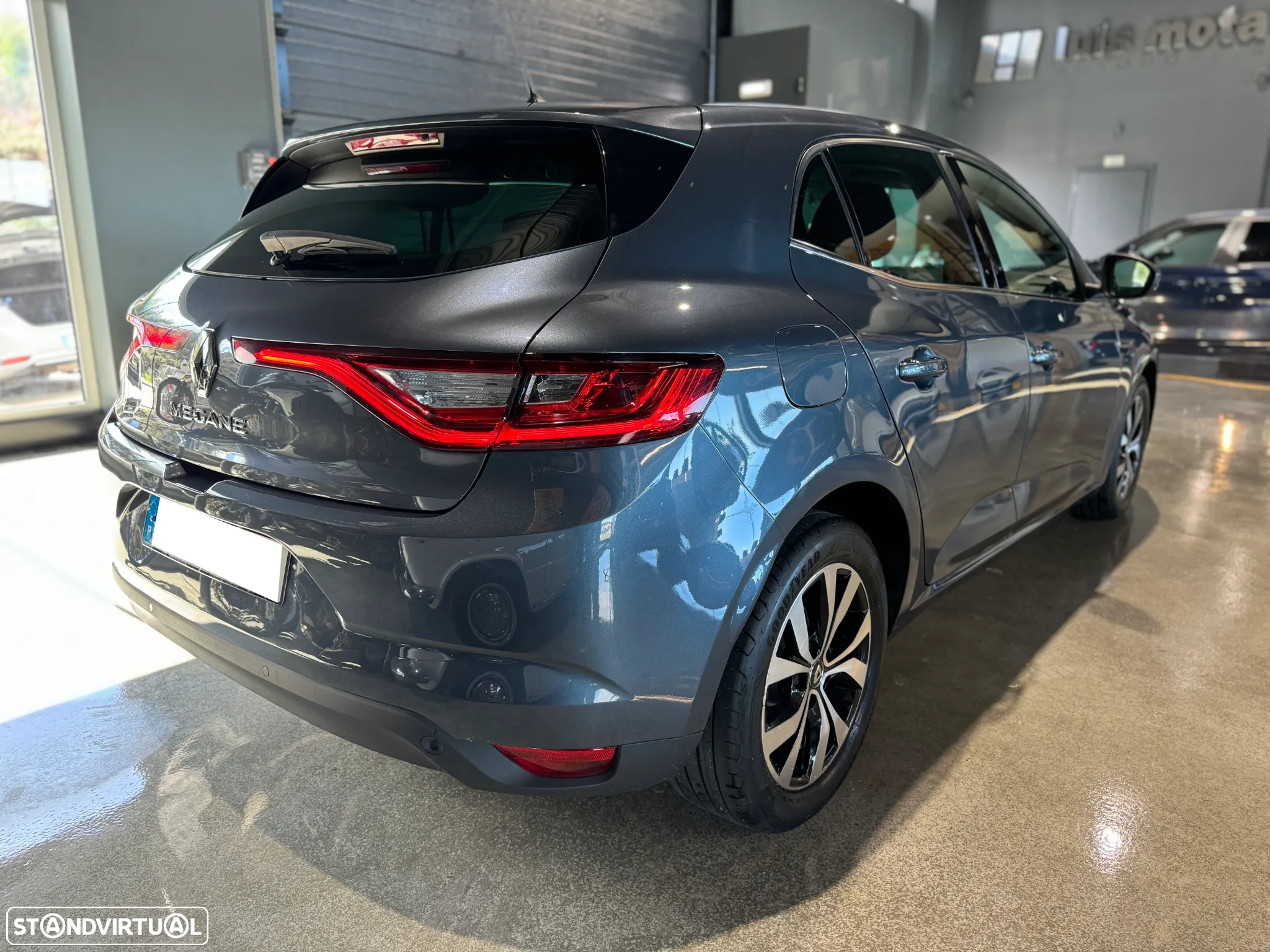 Renault Mégane 1.5 Blue dCi Limited - 14