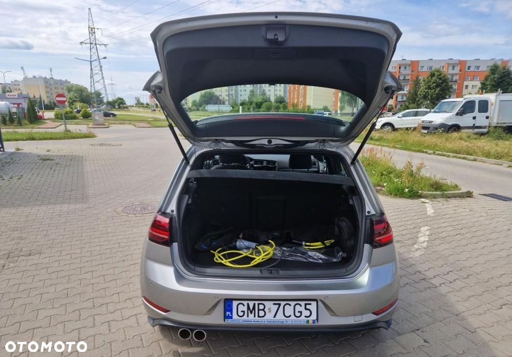 Volkswagen Golf - 15