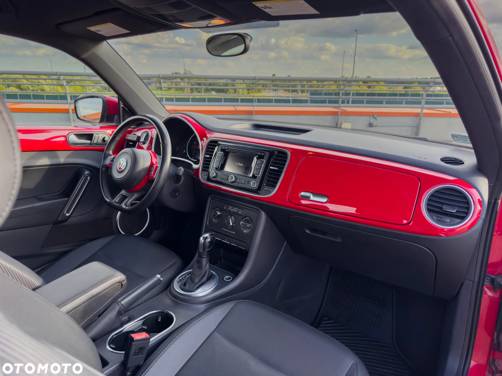 Volkswagen New Beetle - 4