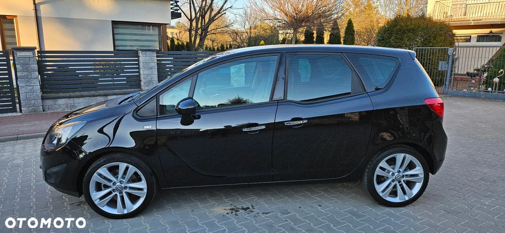 Opel Meriva 1.4 Design Edition - 9