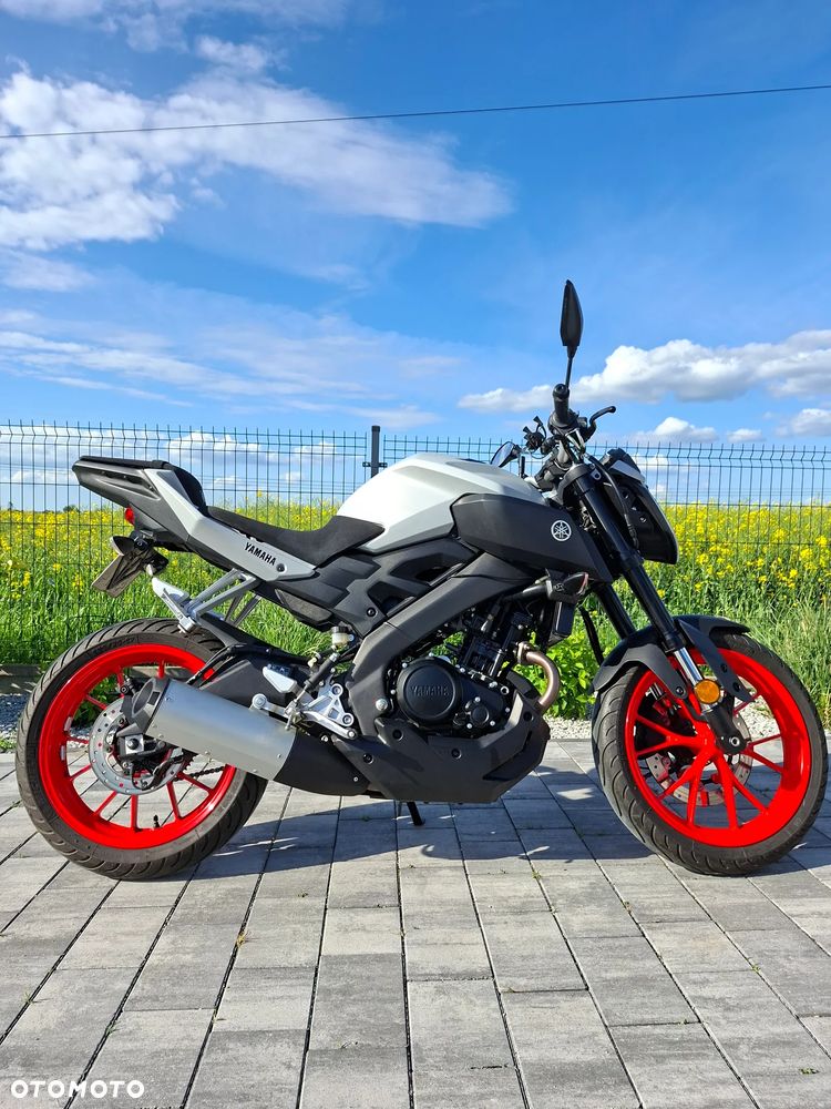 Yamaha MT - 2
