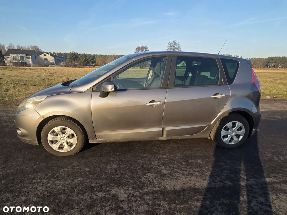 Renault Scenic - 4