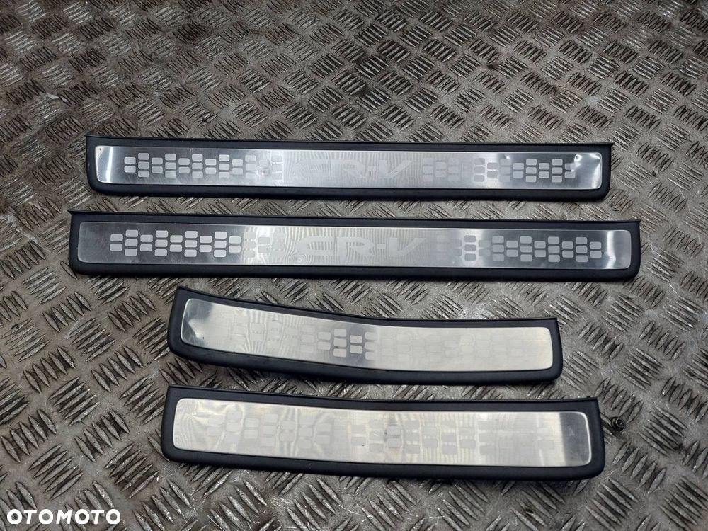 LISTWA PROGOWA LEWA + PRAWA TYŁ + PRZÓD HONDA CR-V III - 1
