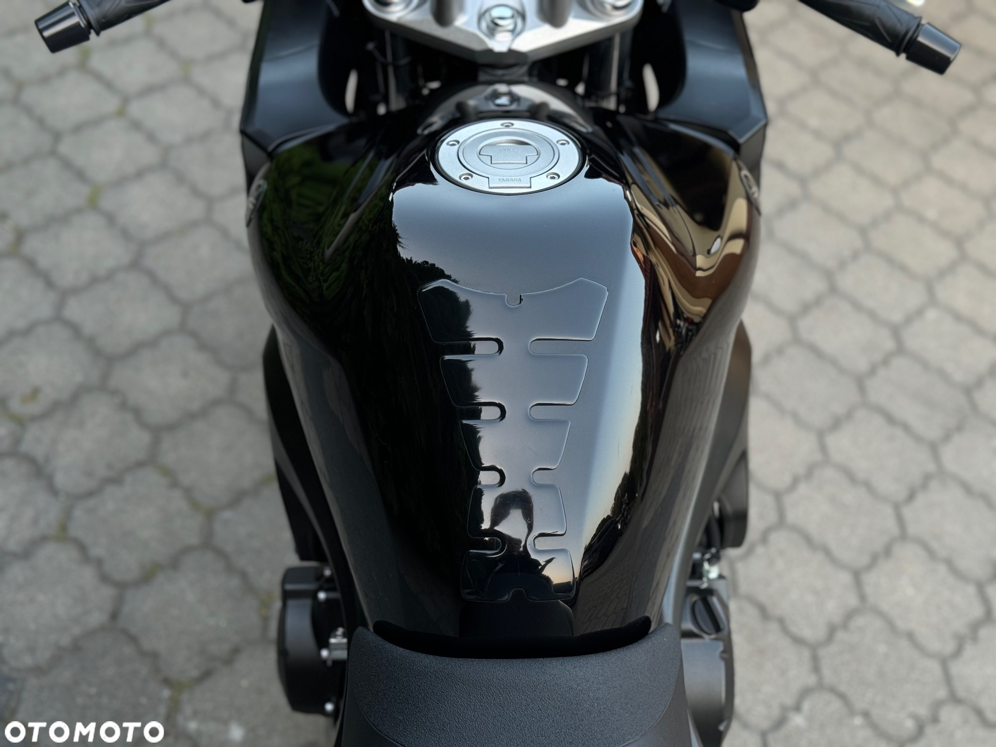 Yamaha FZ - 22
