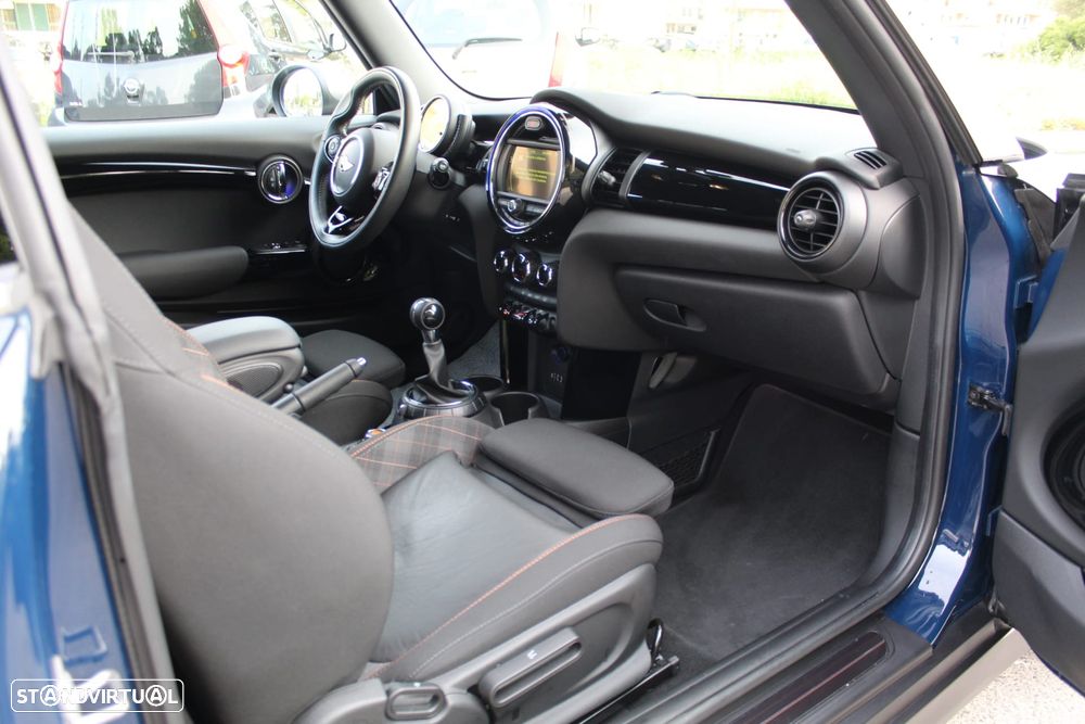 MINI 3 Portas Cooper D - 4