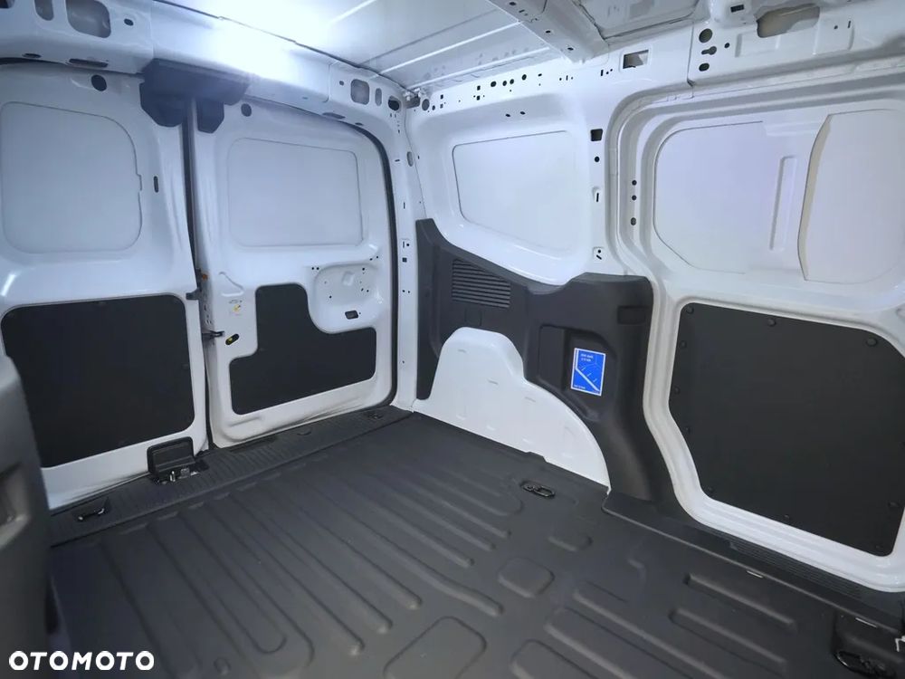 Ford Transit Courier 100KM - 12