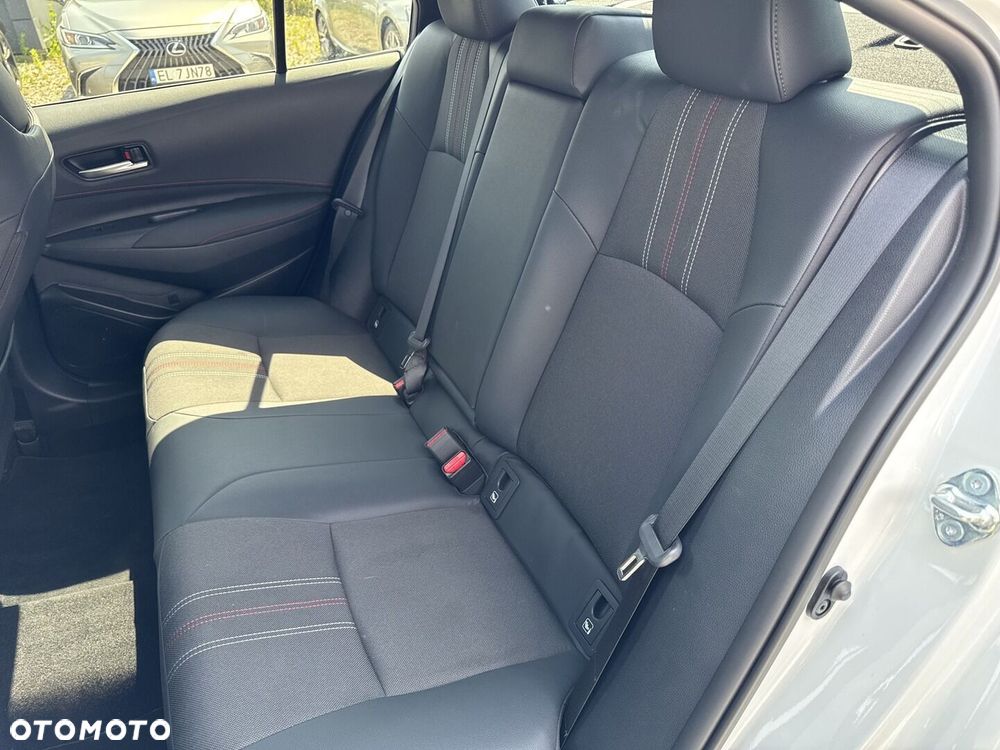 Toyota Corolla 1.8 Hybrid GR Sport - 10
