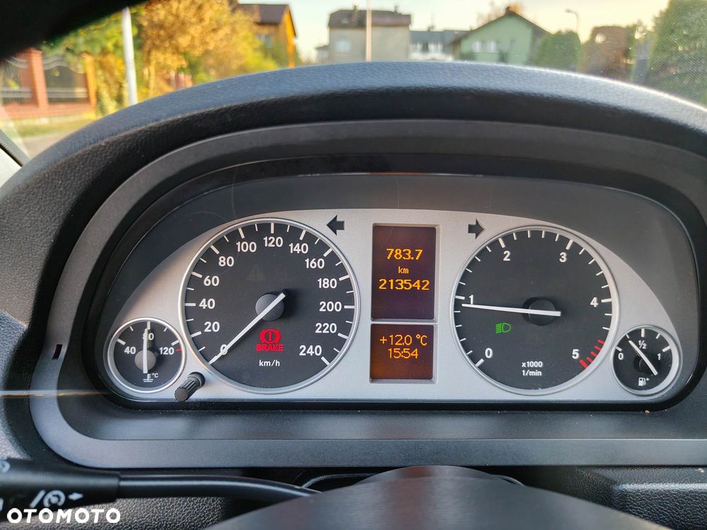 Mercedes-Benz Klasa B 180 CDI DPF SPORT EDITION - 30