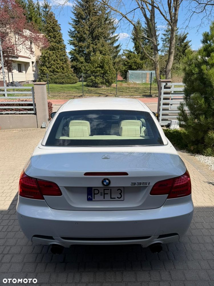 BMW Seria 3 335i - 14
