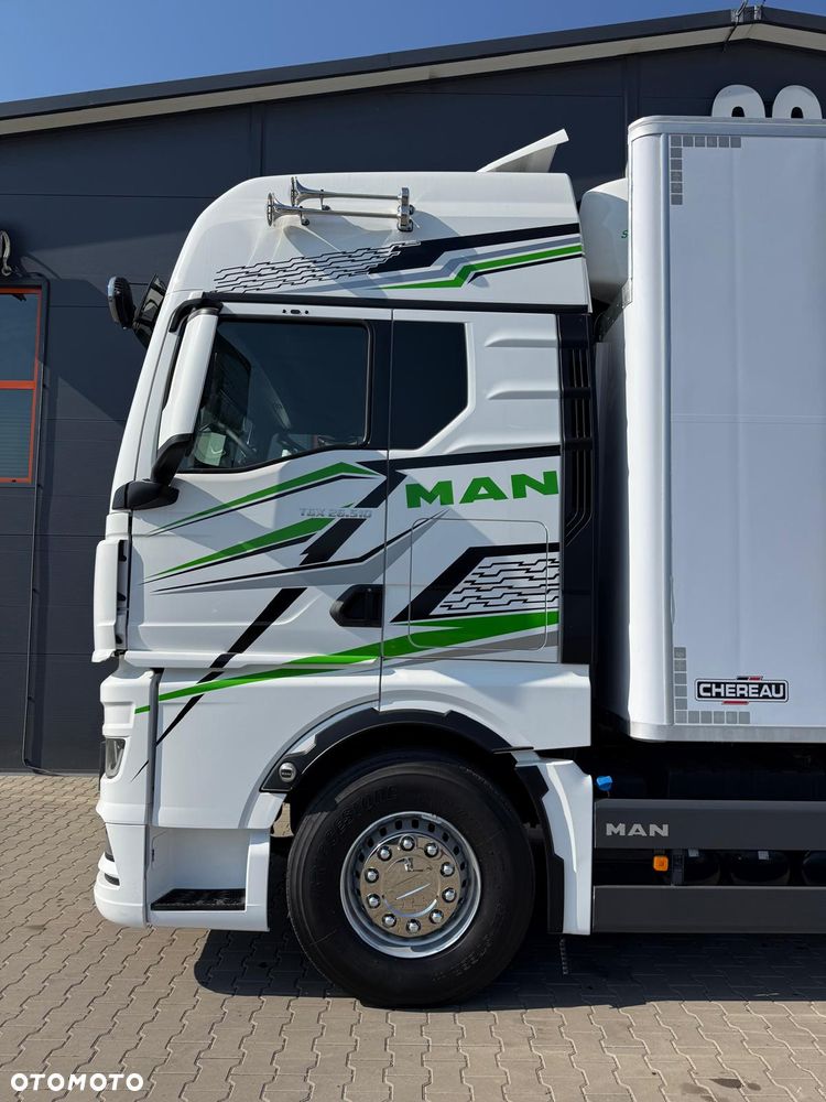 MAN TGX 26.510 chłodnia multitemperatura // 21 Epal // kabina XXL // Nowy model // 2 x łóżko // Carier Supra 950 Mt // E6 // 6x2 // kühlkoffer, refrigerated box, fridge - 19