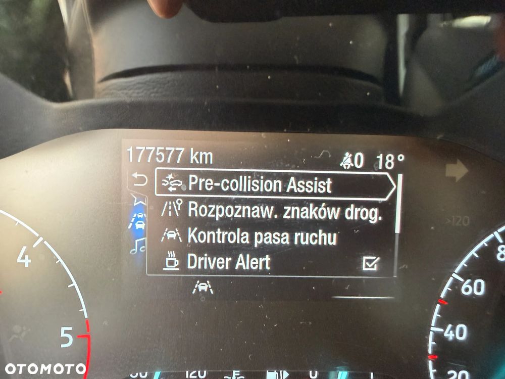 Ford Tourneo Connect 1.5 TDCi Titanium - 10