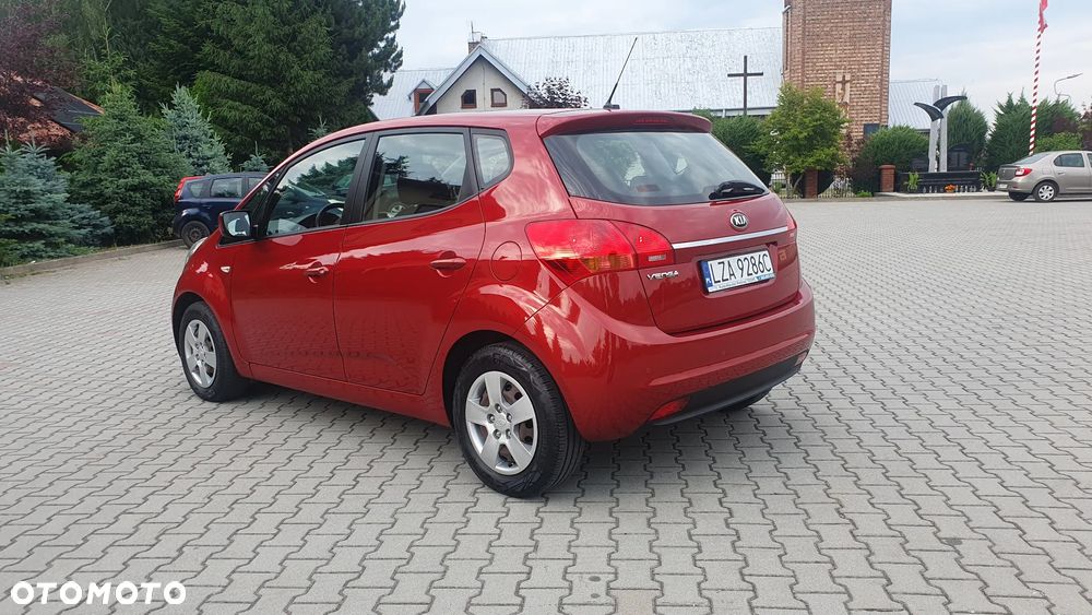 Kia Venga 1.4 CVVT Business Line - 3