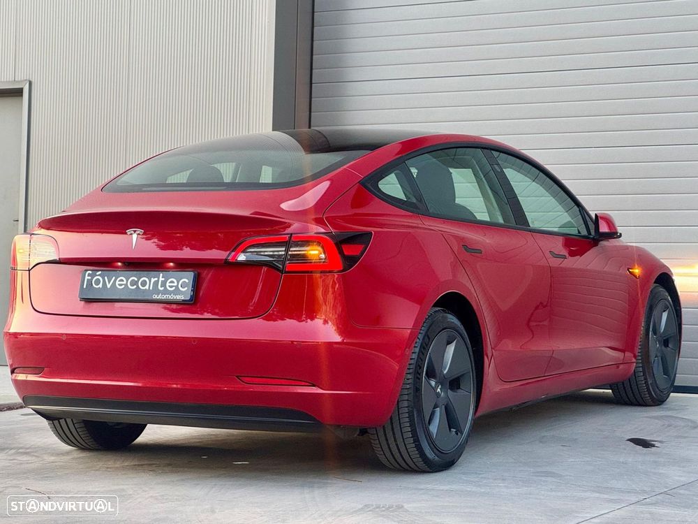 Tesla Model 3 Tração Traseira - 30