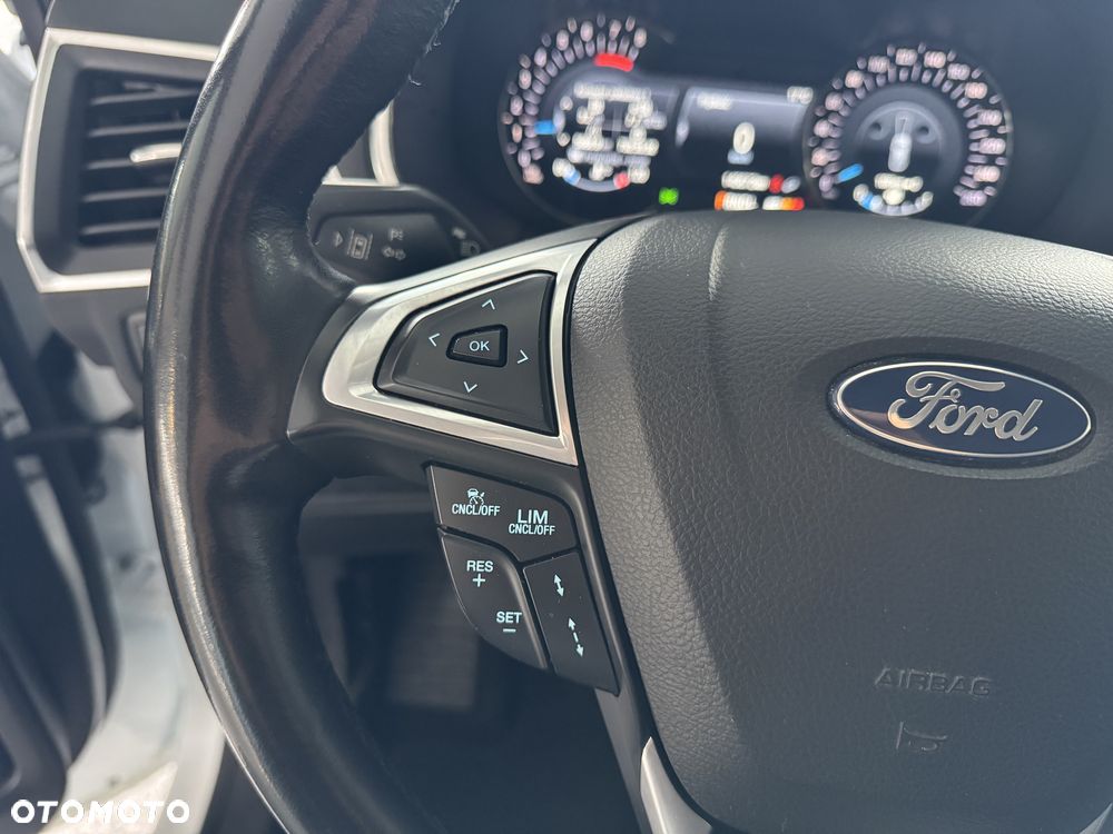 Ford S-Max 2.5 Hybrid Titanium CVT - 27