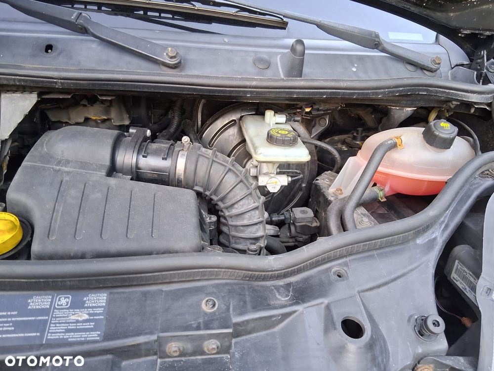 Renault Trafic - 13