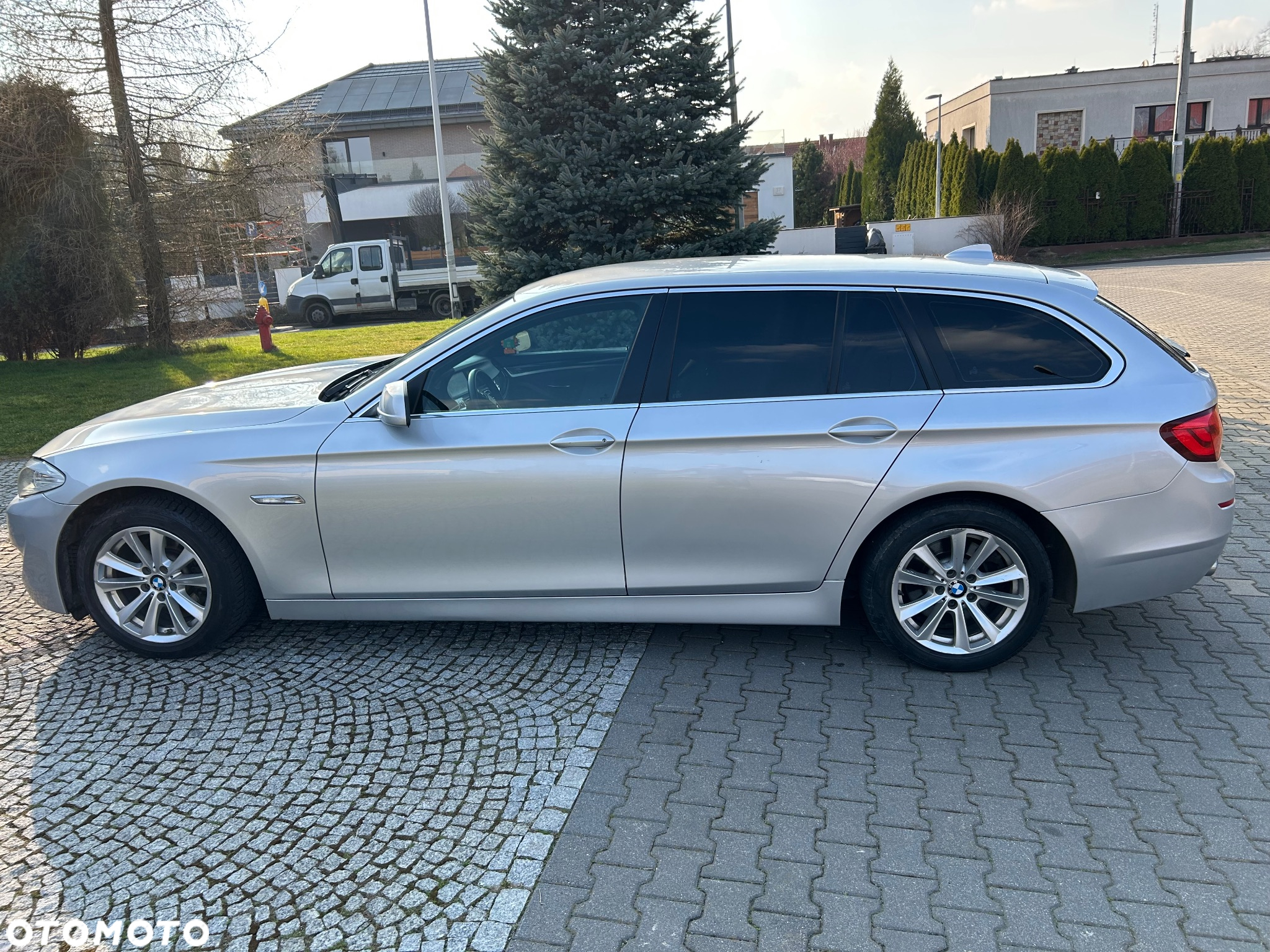 BMW Seria 5 520d Touring Modern Line - 3