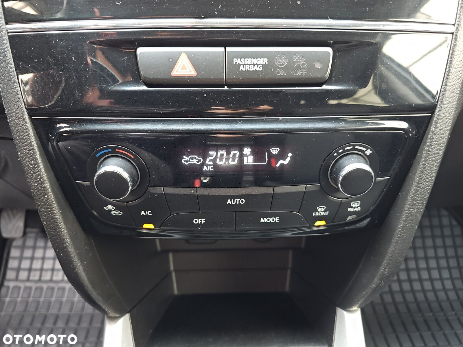 Suzuki Vitara - 23