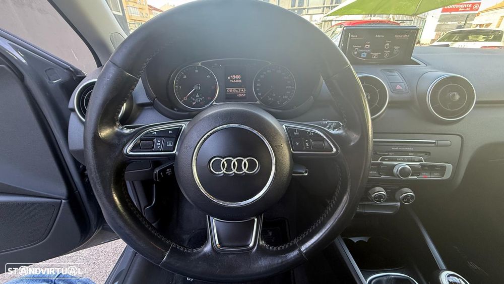 Audi A1 Sportback 1.4 TDI S-line - 25