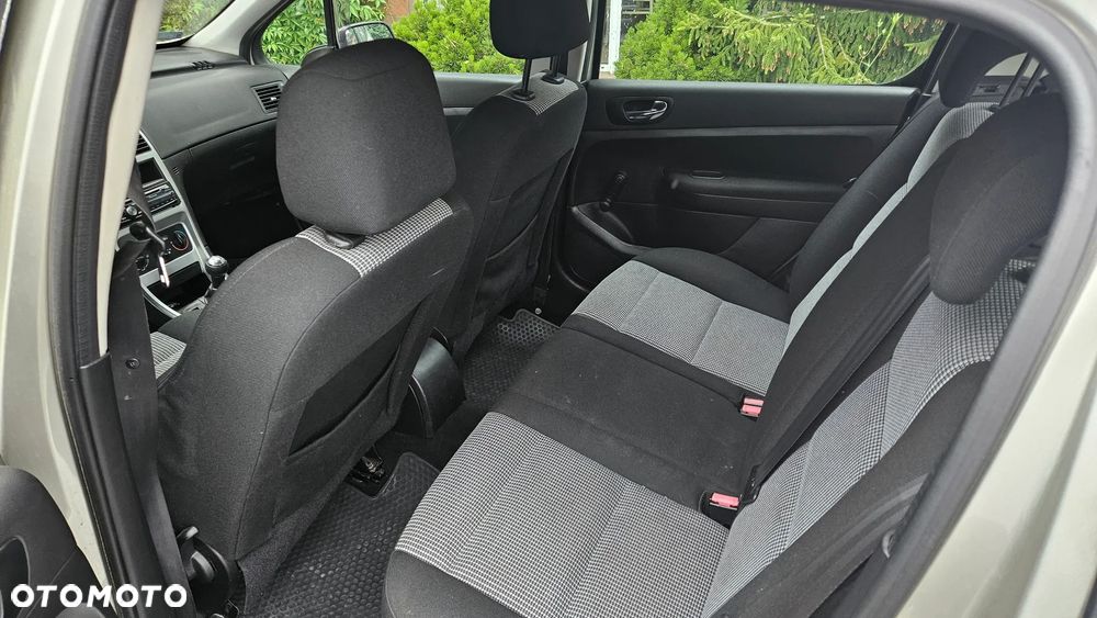 Peugeot 307 1.4 Trendy - 6