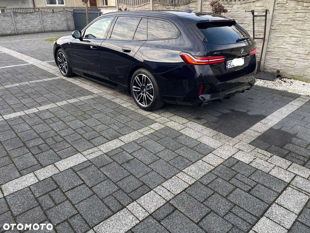 BMW Seria 5 540d xDrive mHEV - 3