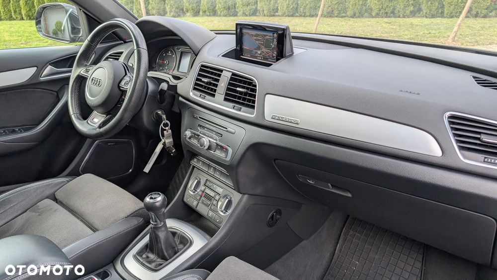 Audi Q3 2.0 TDI Quattro Edycja Specjalna - 13