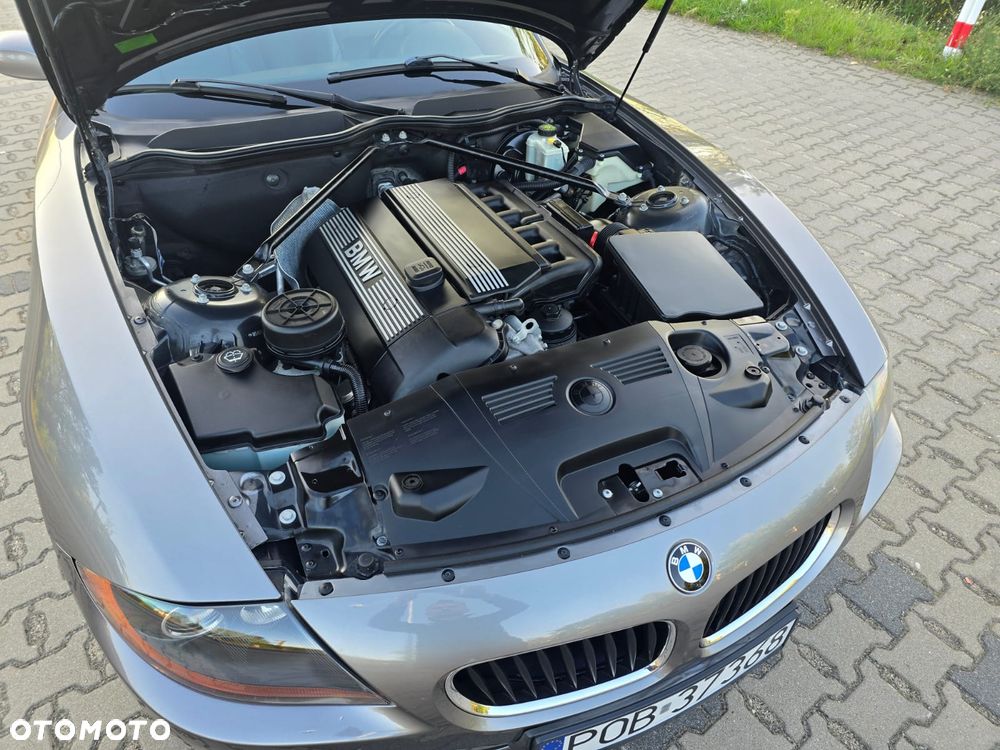 BMW Z4 2.5i - 34