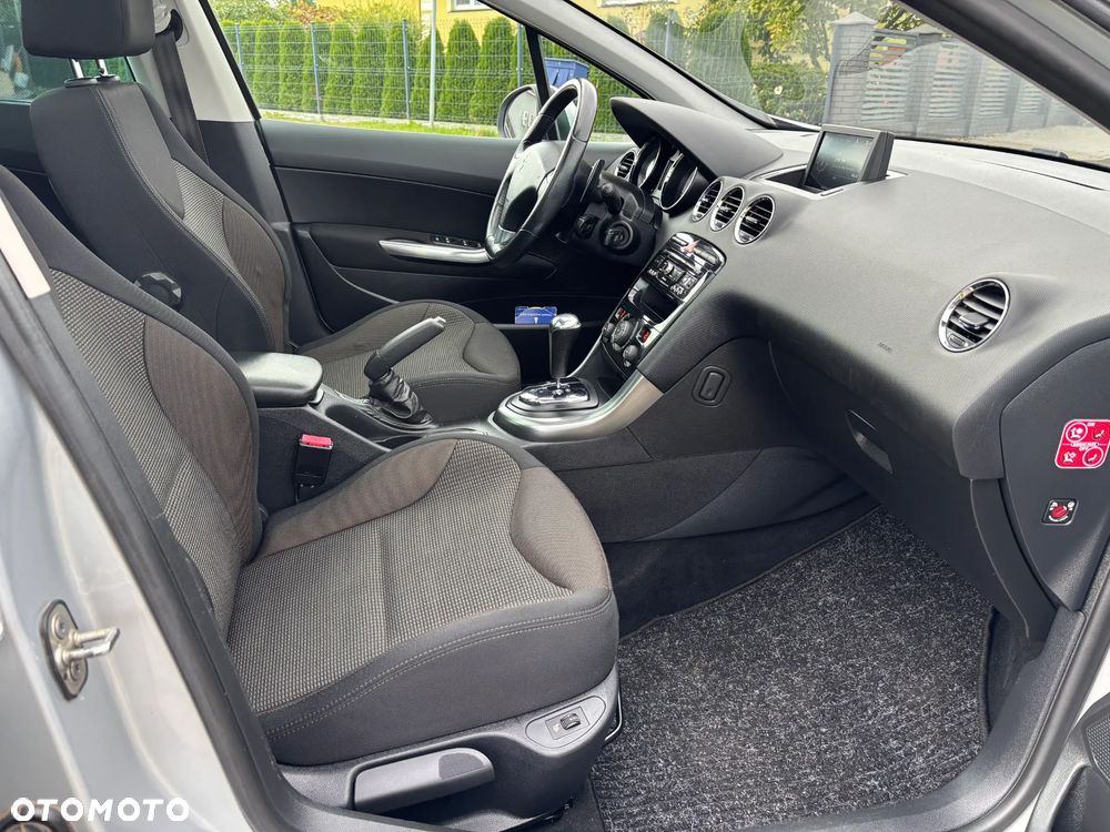 Peugeot 308 e-HDi FAP 115 Stop&Start Business Line Niveau 1 - 8