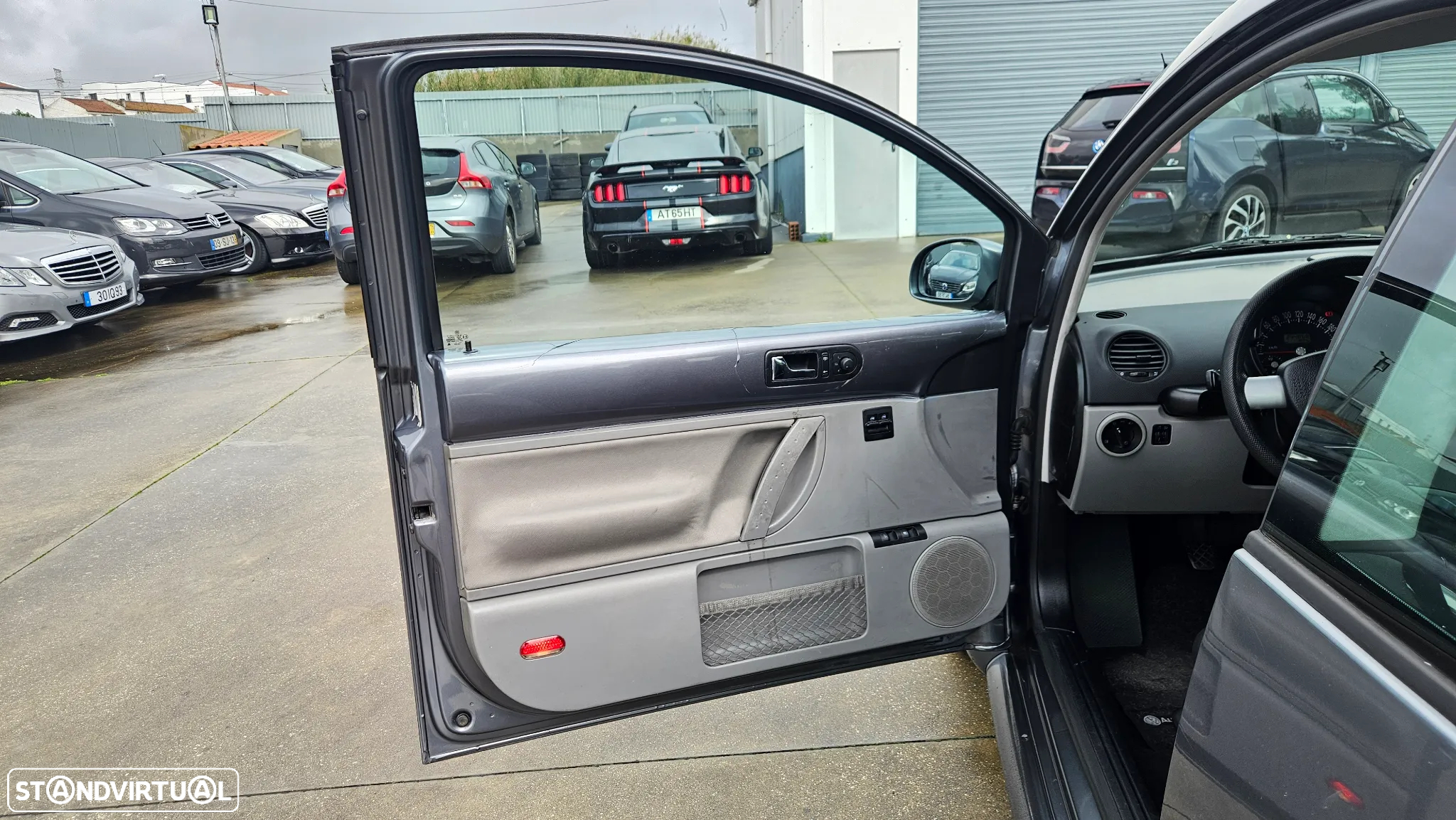VW New Beetle 1.4 - 10