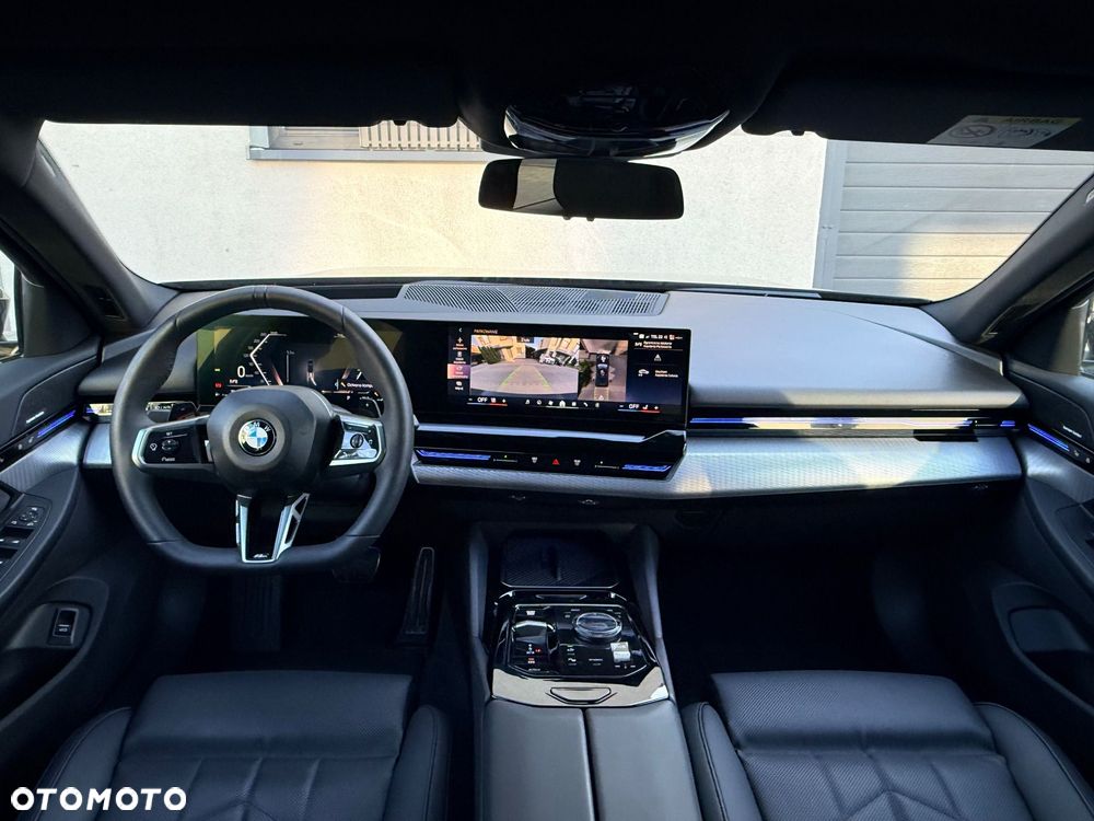 BMW Seria 5 - 21