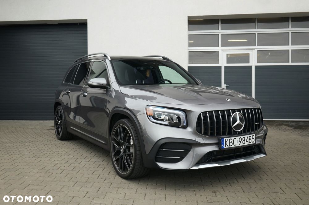 Mercedes-Benz GLB - 2