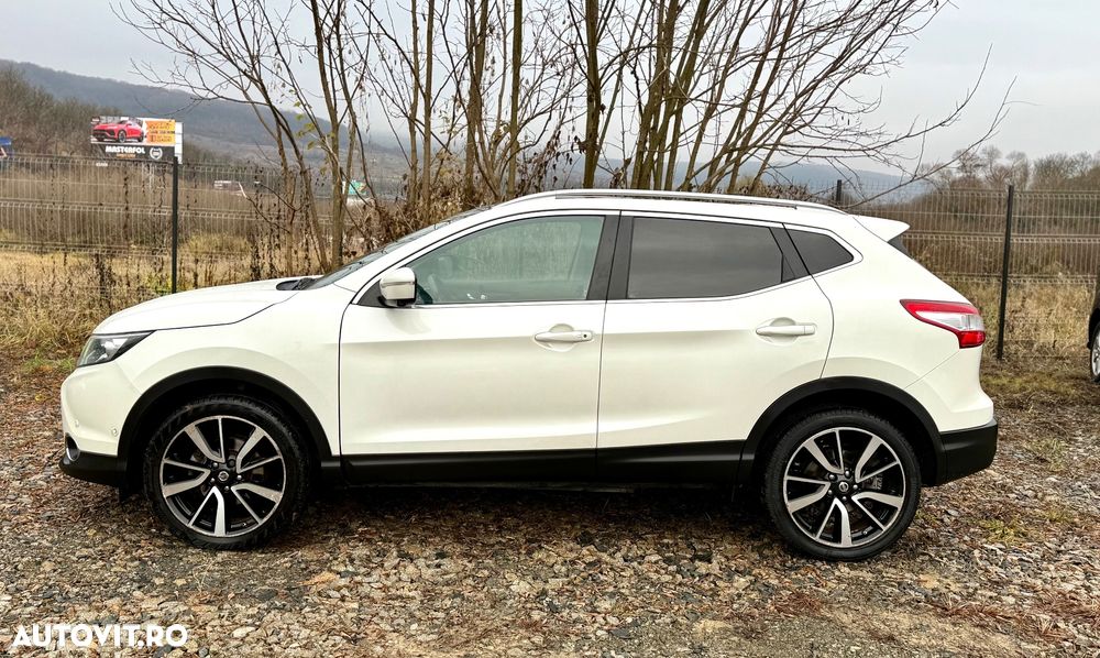 Nissan Qashqai 1.5 DCI TEKNA+ - 33