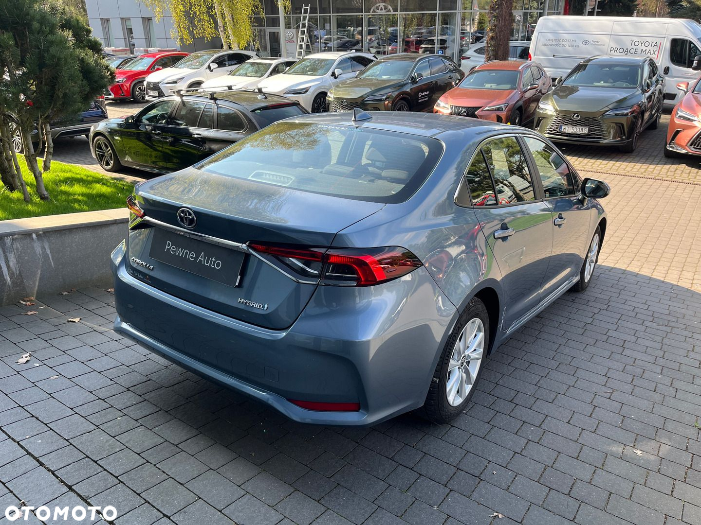 Toyota Corolla - 4