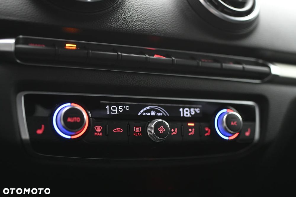 Audi A3 Limousine 2.0 TDI S line Sportpaket - 35