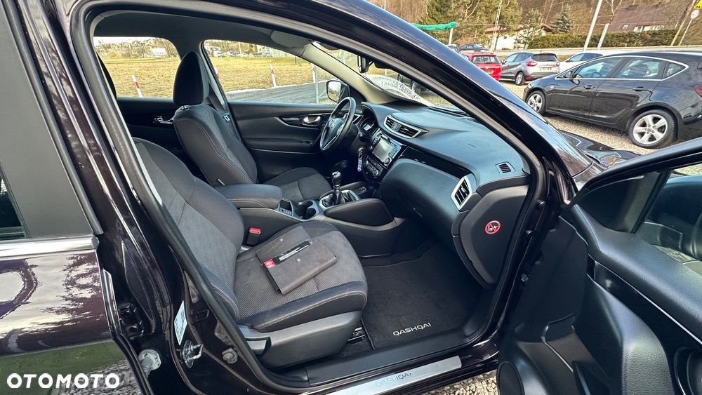 Nissan Qashqai 1.6 DCi 4x4 Visia - 9