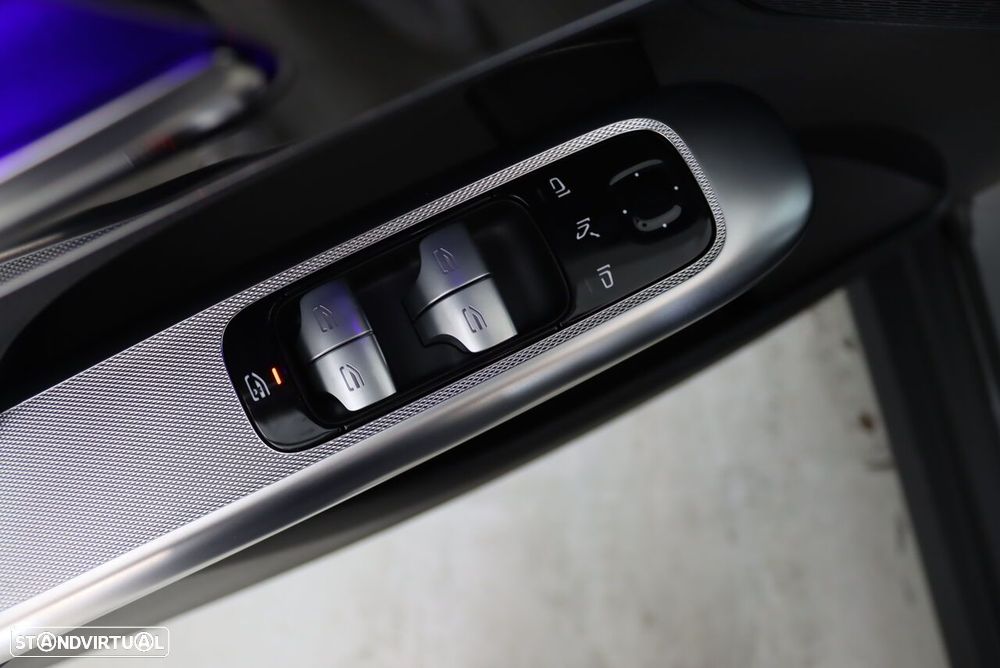 Mercedes-Benz GLC 300 de 4Matic - 16