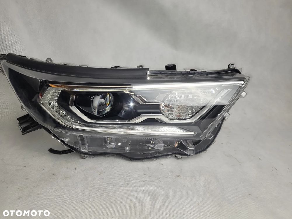 TOYOTA RAV4 V - LAMPA PRZEDNIA PRZÓD FULL LED PRAWA - 4