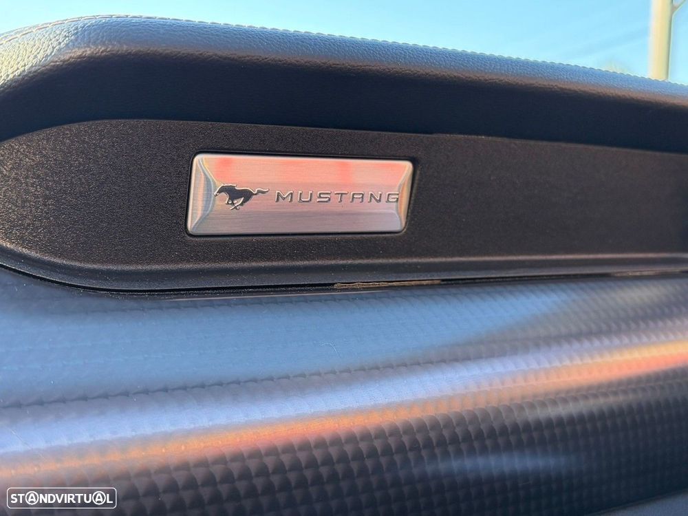 Ford Mustang 2.3i EcoBoost Aut. - 26
