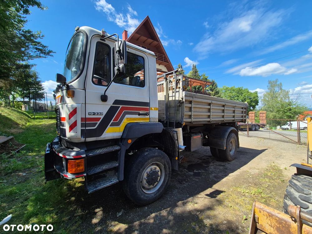 MAN F90 19 332 - 2