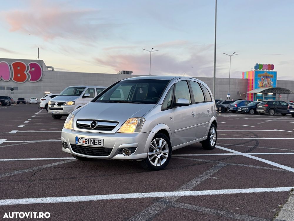 Opel Meriva 1.6i Cosmo - 1