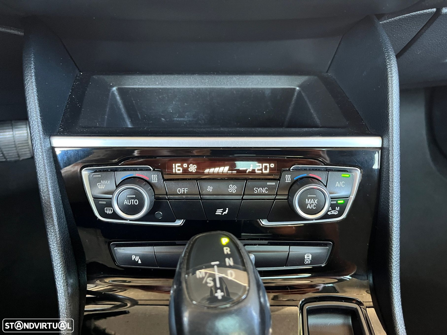 BMW 216 Gran Tourer d Line Luxury Auto - 31
