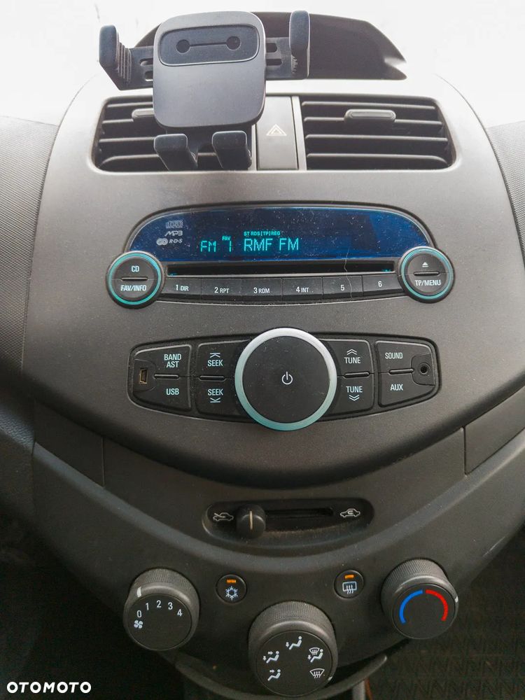 Chevrolet Spark 1.0 LS - 20