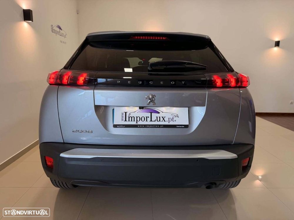 Peugeot 2008 1.2 PureTech Allure Pack - 8